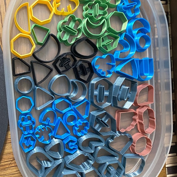 Polymer Clay Cutters- B Grade GRAB BAG 15 random cutters pottery ceramics stamps - Picture 9 of 14